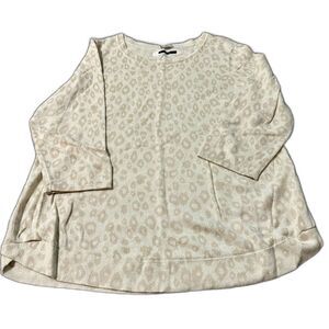 Chico's Cream Sparkle Leopard Print Long Sleeve Top (R1)